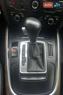 Внедорожник / Кроссовер Audi Q5 2009 в 