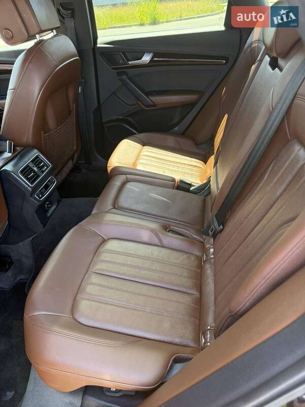 Позашляховик / Кросовер Audi Q5 2018 в Києві