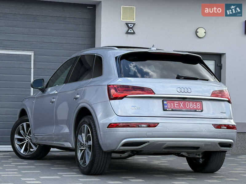 Внедорожник / Кроссовер Audi Q5 2022 в Дрогобыче