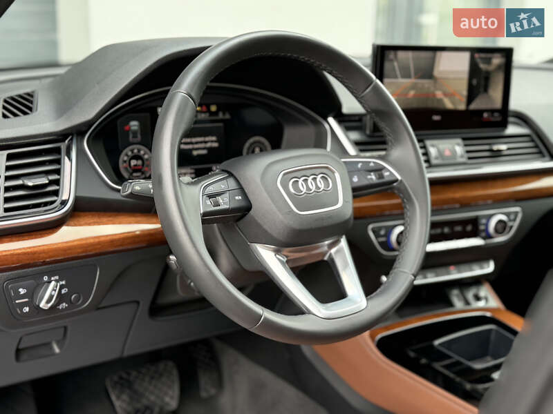 Внедорожник / Кроссовер Audi Q5 2022 в Дрогобыче