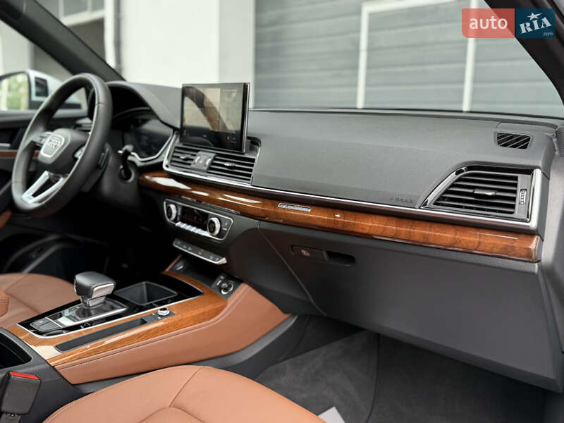 Внедорожник / Кроссовер Audi Q5 2022 в Дрогобыче