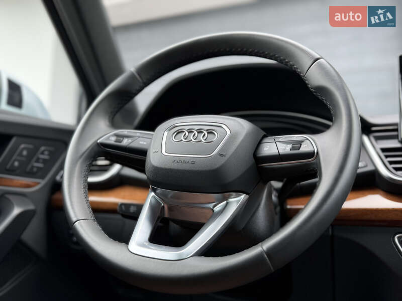 Внедорожник / Кроссовер Audi Q5 2022 в Дрогобыче