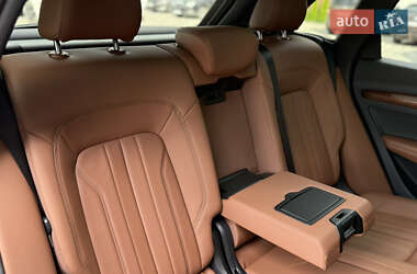 Внедорожник / Кроссовер Audi Q5 2021 в Дрогобыче