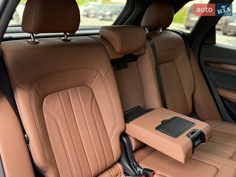 Внедорожник / Кроссовер Audi Q5 2022 в Дрогобыче