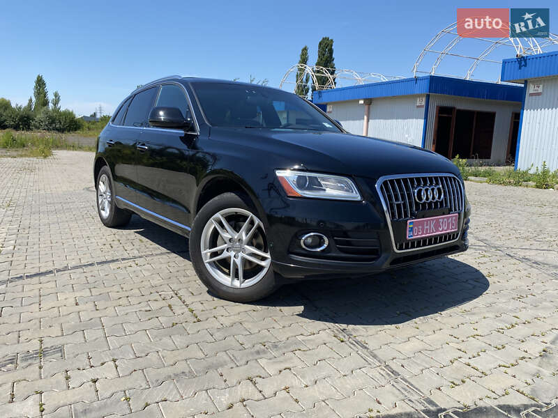 Внедорожник / Кроссовер Audi Q5 2016 в 