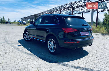 Внедорожник / Кроссовер Audi Q5 2016 в 