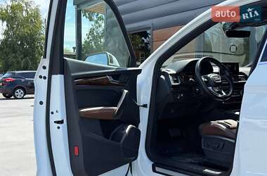 Внедорожник / Кроссовер Audi Q5 2019 в 
