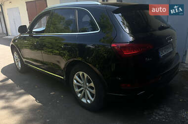 Внедорожник / Кроссовер Audi Q5 2012 в 