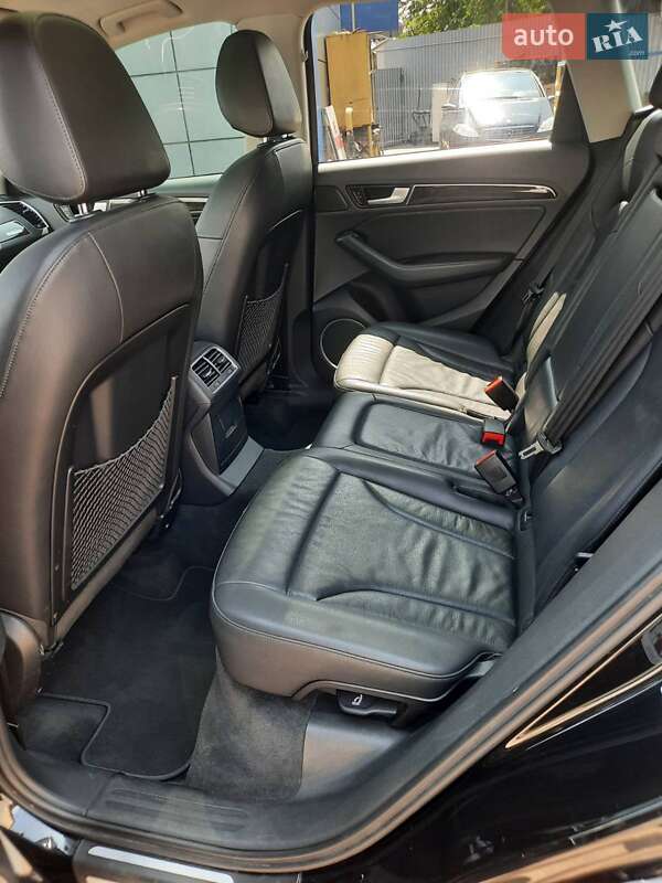 Позашляховик / Кросовер Audi Q5 2013 в Житомирі