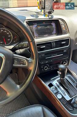 Внедорожник / Кроссовер Audi Q5 2011 в 