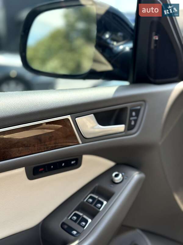 Позашляховик / Кросовер Audi Q5 2015 в Самборі