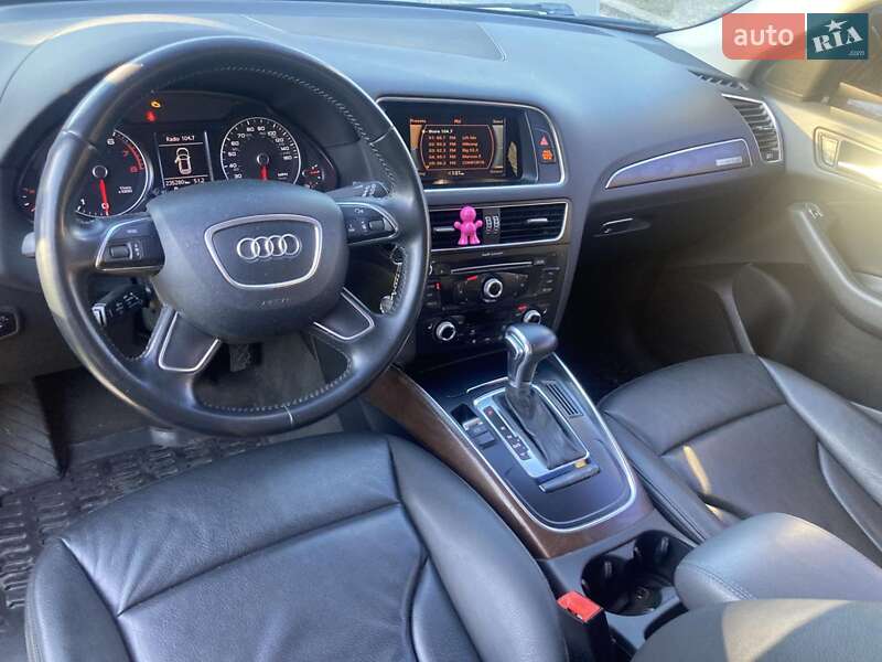 Внедорожник / Кроссовер Audi Q5 2014 в Львове