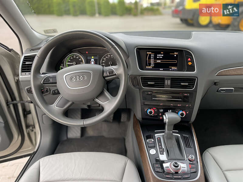 Позашляховик / Кросовер Audi Q5 2012 в Луцьку