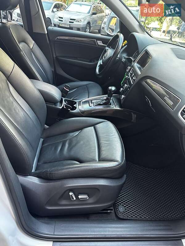 Позашляховик / Кросовер Audi Q5 2014 в Вінниці