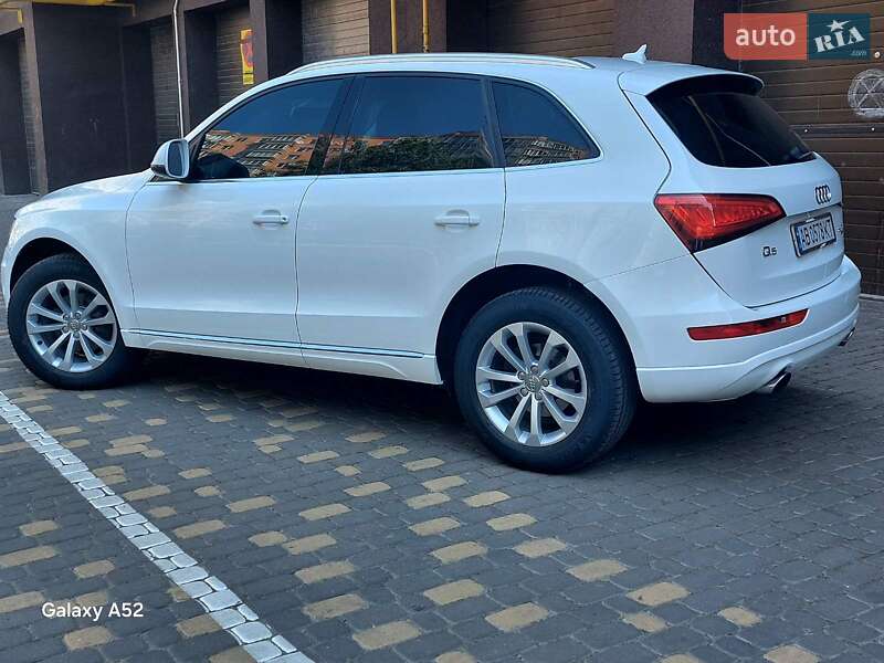 Позашляховик / Кросовер Audi Q5 2014 в Вінниці