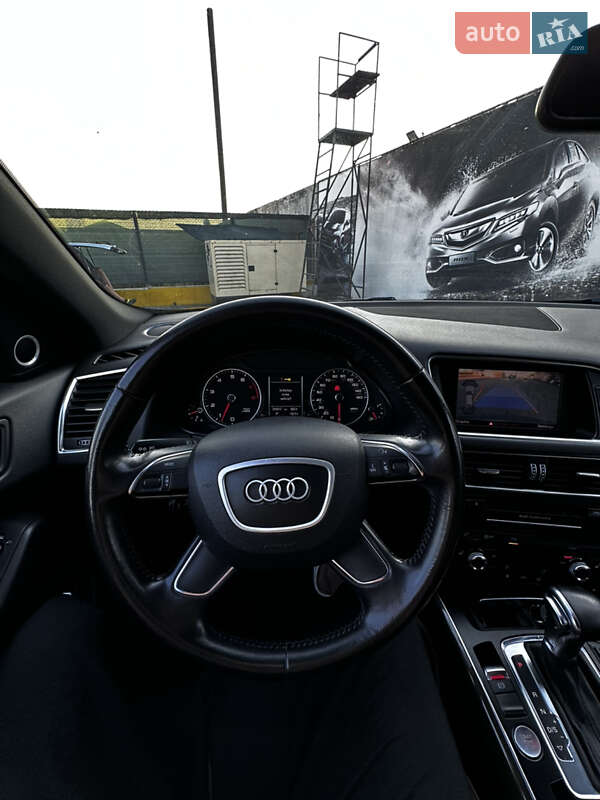 Внедорожник / Кроссовер Audi Q5 2013 в Одессе