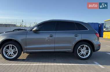 Внедорожник / Кроссовер Audi Q5 2013 в 