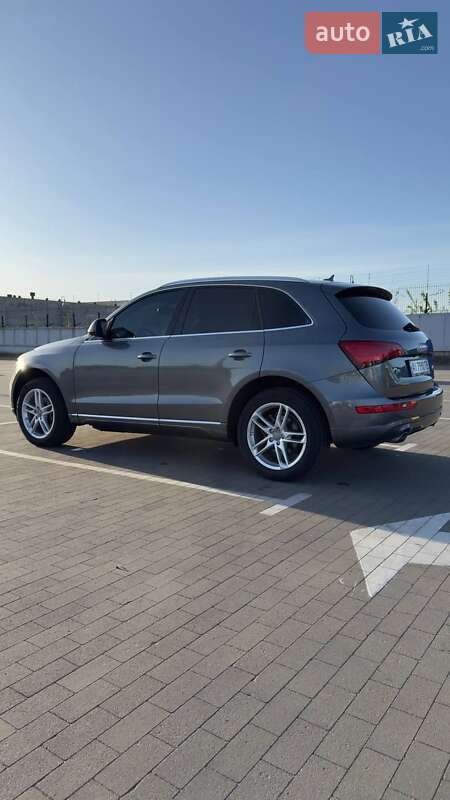 Внедорожник / Кроссовер Audi Q5 2013 в Белой Церкви
