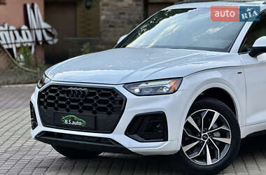 Позашляховик / Кросовер Audi Q5 2024 в 