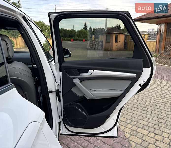 Внедорожник / Кроссовер Audi Q5 2024 в Мукачево фото 52 Внедорожник / Кроссовер Audi Q5 2024 в Мукачево