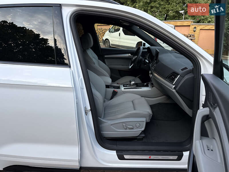 Внедорожник / Кроссовер Audi Q5 2024 в Мукачево фото 56 Внедорожник / Кроссовер Audi Q5 2024 в Мукачево