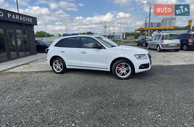 Внедорожник / Кроссовер Audi Q5 2017 в 