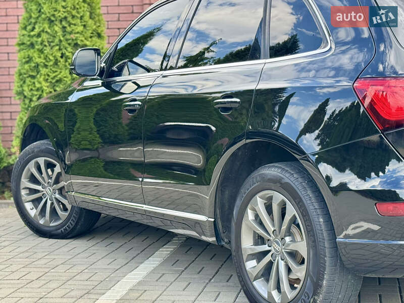 Внедорожник / Кроссовер Audi Q5 2015 в Самборе