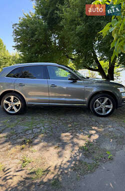 Внедорожник / Кроссовер Audi Q5 2013 в 