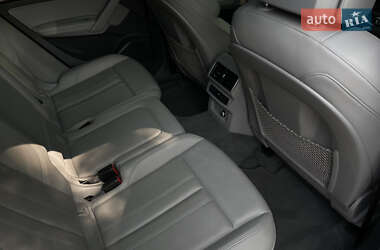 Позашляховик / Кросовер Audi Q5 2019 в 