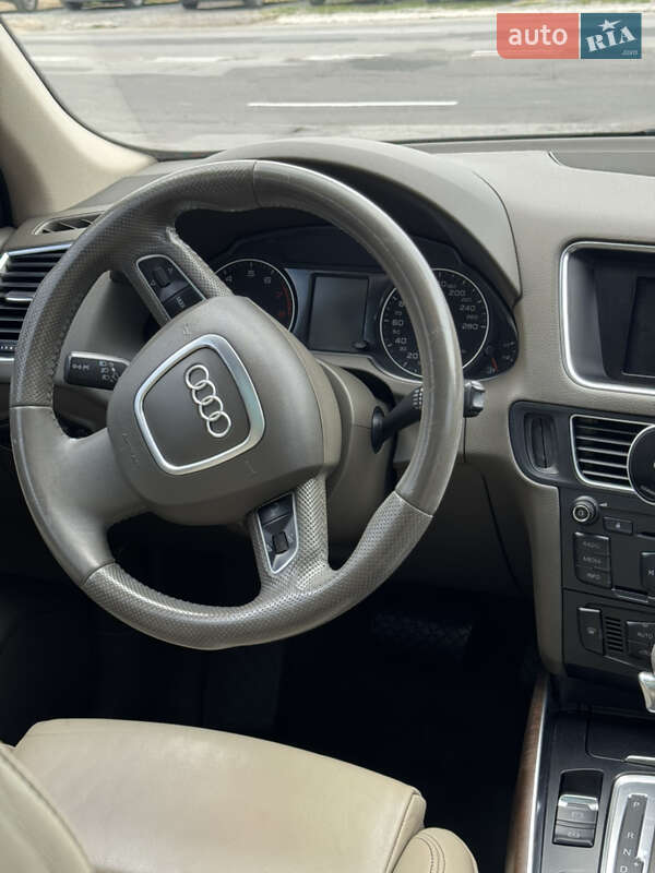 Внедорожник / Кроссовер Audi Q5 2011 в Каменец-Подольском фото 14 Внедорожник / Кроссовер Audi Q5 2011 в Каменец-Подольском