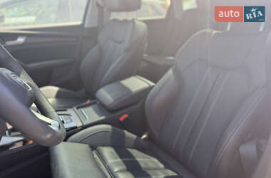 Внедорожник / Кроссовер Audi Q5 2023 в 