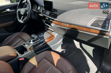 Внедорожник / Кроссовер Audi Q5 2019 в 