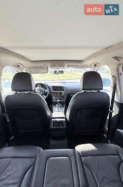 Позашляховик / Кросовер Audi Q5 2013 в 