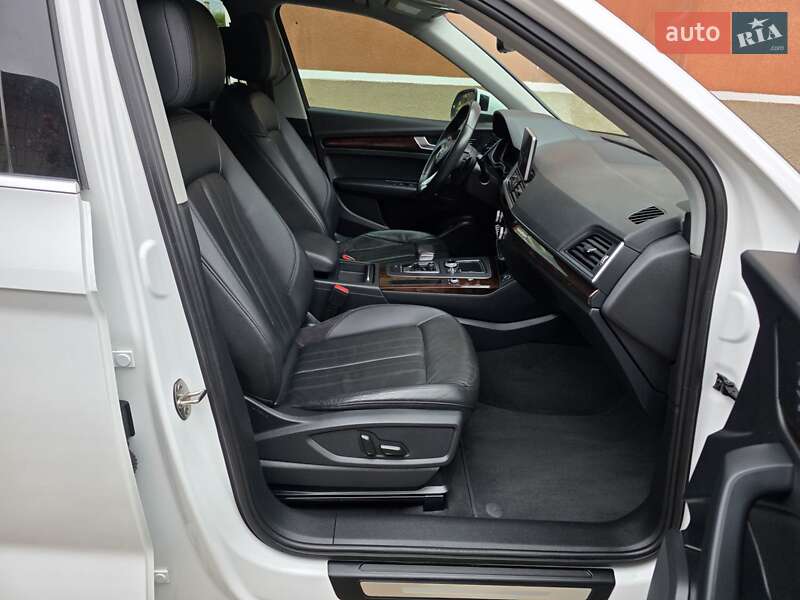 Позашляховик / Кросовер Audi Q5 2018 в Тернополі