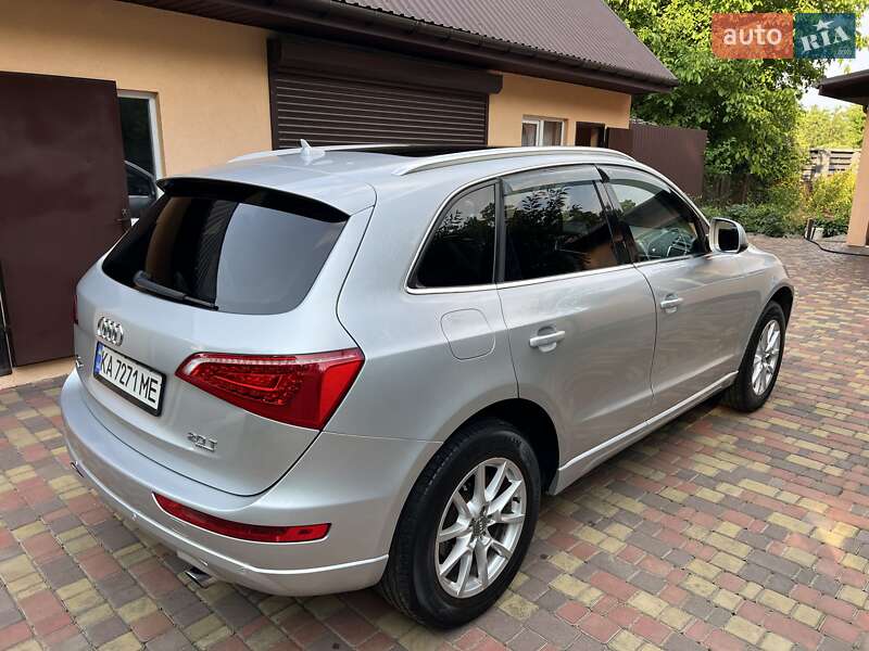 Позашляховик / Кросовер Audi Q5 2012 в Києві