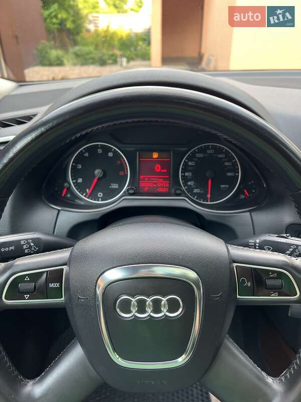 Позашляховик / Кросовер Audi Q5 2012 в Києві