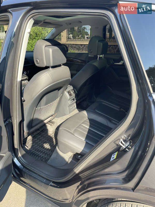 Внедорожник / Кроссовер Audi Q5 2018 в Черкассах