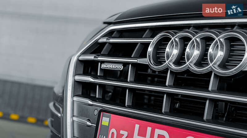 Позашляховик / Кросовер Audi Q5 2018 в Рівному