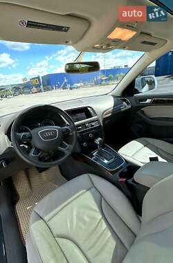 Внедорожник / Кроссовер Audi Q5 2015 в 