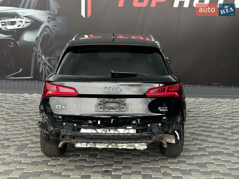 Позашляховик / Кросовер Audi Q5 2018 в Львові