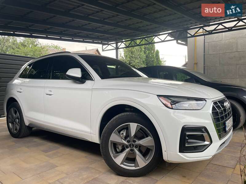 Позашляховик / Кросовер Audi Q5 2023 в Києві