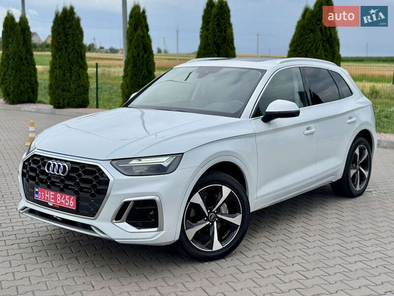 Внедорожник / Кроссовер Audi Q5 2023 в Ровно