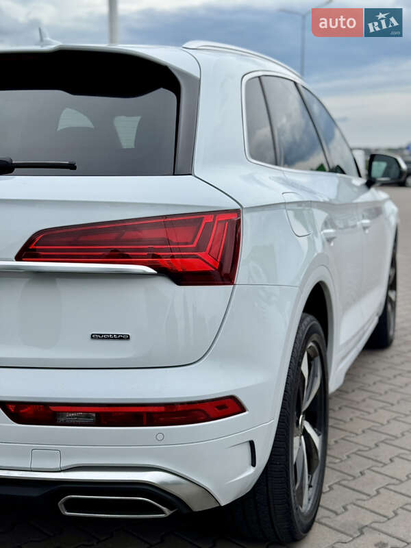 Внедорожник / Кроссовер Audi Q5 2023 в Ровно