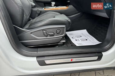 Внедорожник / Кроссовер Audi Q5 2023 в 