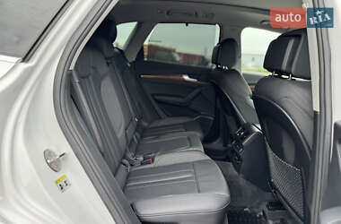 Внедорожник / Кроссовер Audi Q5 2023 в 