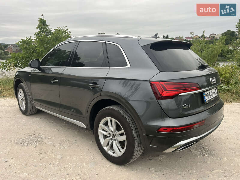 Внедорожник / Кроссовер Audi Q5 2022 в Киеве