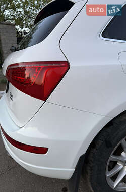 Внедорожник / Кроссовер Audi Q5 2010 в 