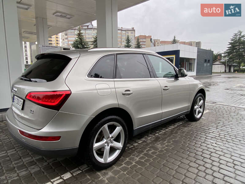 Внедорожник / Кроссовер Audi Q5 2012 в Ивано-Франковске