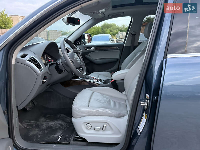 Внедорожник / Кроссовер Audi Q5 2015 в Ровно