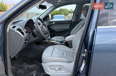 Позашляховик / Кросовер Audi Q5 2015 в 